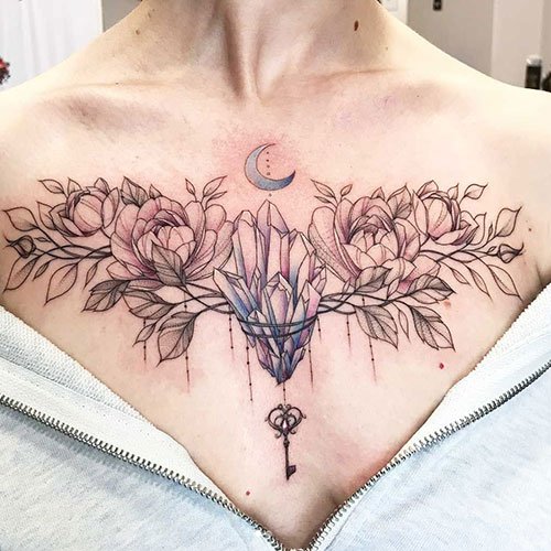 маленькие татуировки для девушек на груди